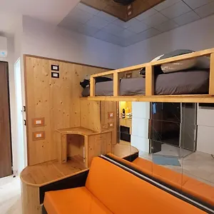 Bed and breakfast 4roomz, Bolonia